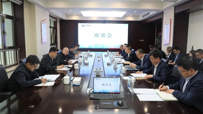 省人大常委会预算工委调研组赴米兰体育平台官方网站-米兰（中国）
调研指导工作